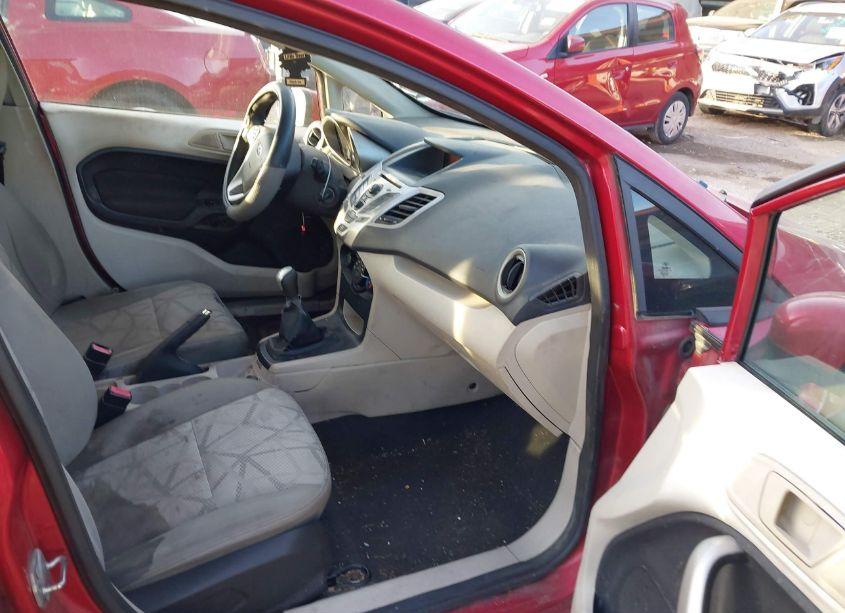 Photo 5 of 2011 Ford Fiesta SE (VIN 3FADP4BJ0BM149153)