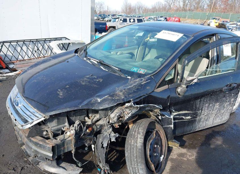 Photo 6 of 2011 Ford Fiesta SE (VIN 3FADP4BJ0BM211991)