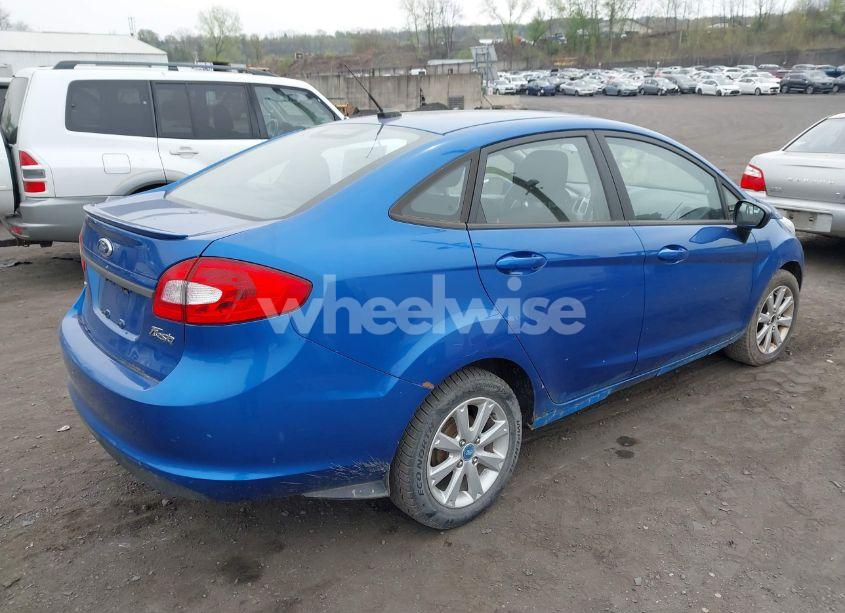 Photo 4 of 2011 Ford Fiesta SE (VIN 3FADP4BJ0BM227544)