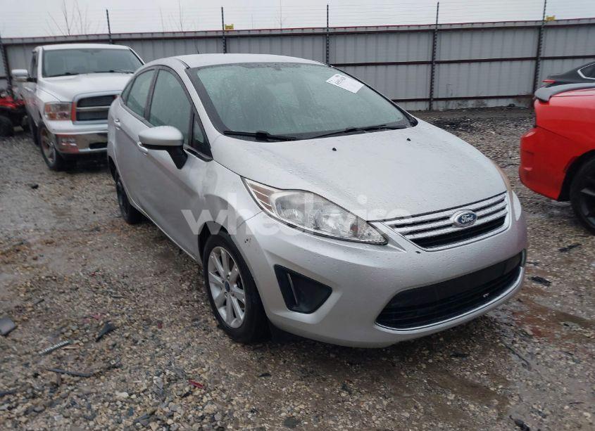 2012 Ford Fiesta SE (VIN 3FADP4BJ0CM169971) main photo