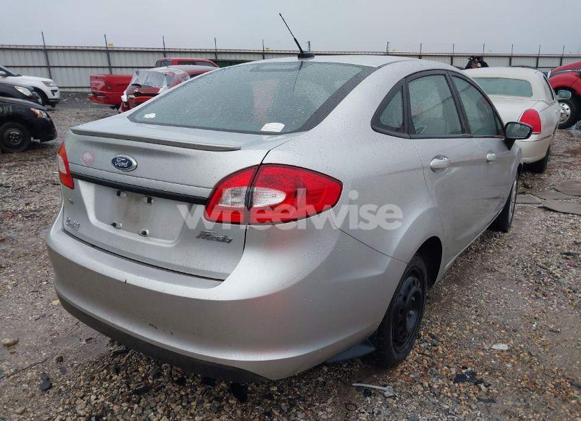 Photo 4 of 2012 Ford Fiesta SE (VIN 3FADP4BJ0CM169971)