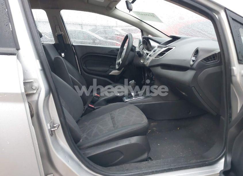 Photo 5 of 2012 Ford Fiesta SE (VIN 3FADP4BJ0CM169971)