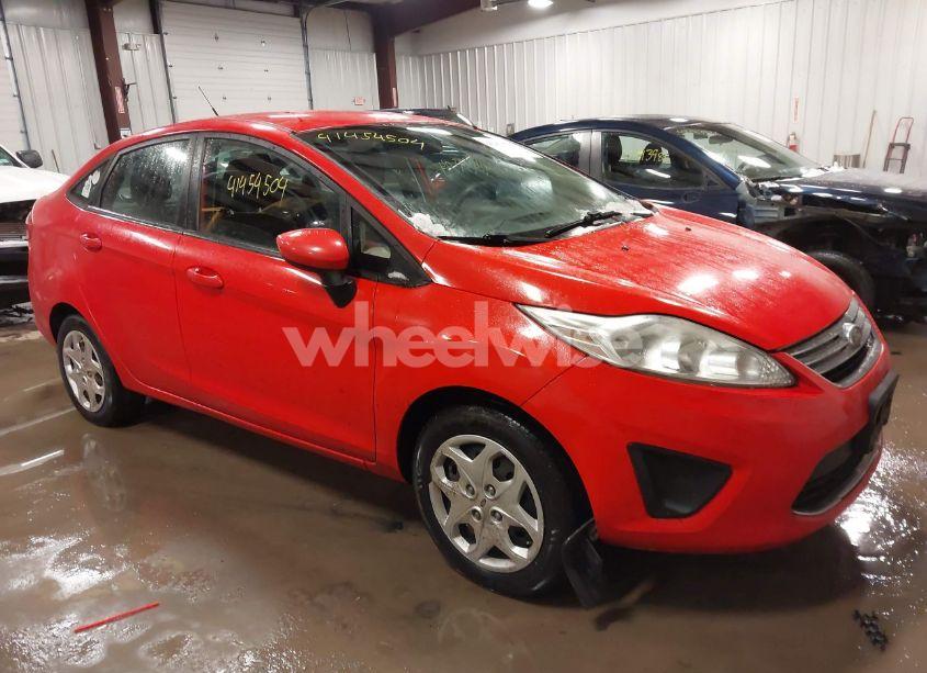 2012 Ford Fiesta SE (VIN 3FADP4BJ0CM215525) main photo