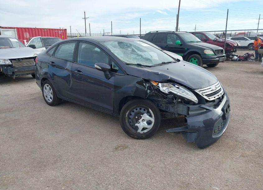 2013 Ford Fiesta SE (VIN 3FADP4BJ0DM194998) main photo