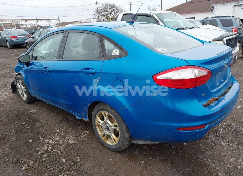 Photo 3 of 2014 Ford Fiesta SE (VIN 3FADP4BJ0EM186286)