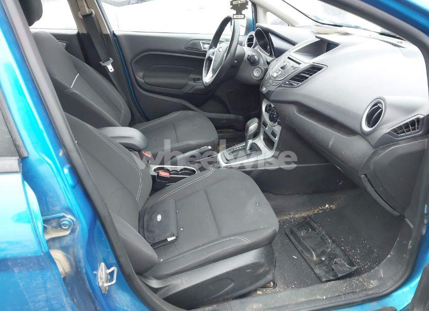 Photo 5 of 2014 Ford Fiesta SE (VIN 3FADP4BJ0EM186286)