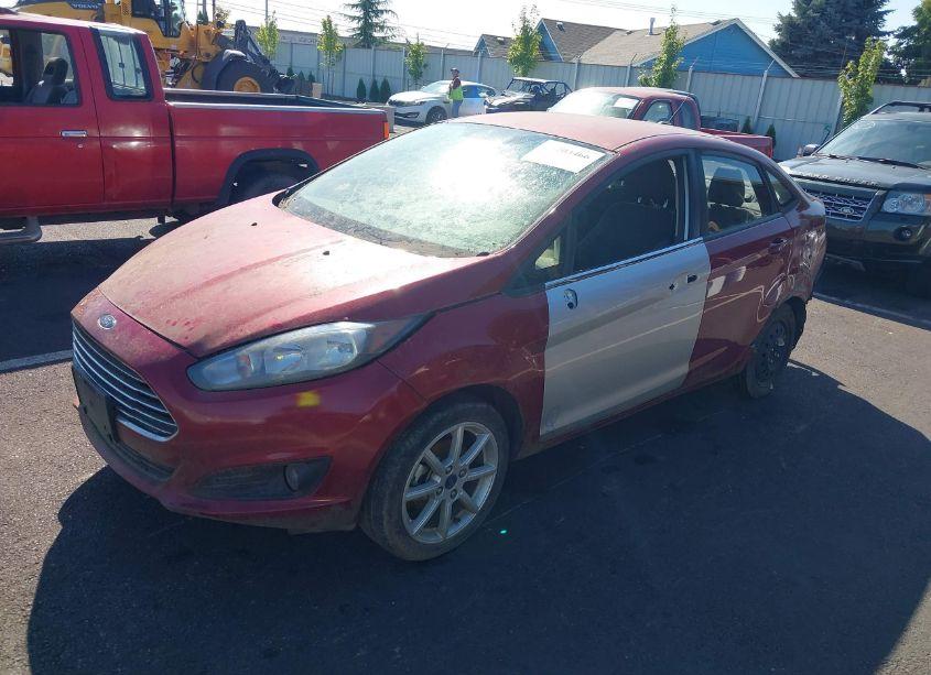 Photo 2 of 2014 Ford Fiesta SE (VIN 3FADP4BJ0EM241299)