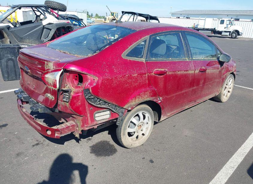 Photo 4 of 2014 Ford Fiesta SE (VIN 3FADP4BJ0EM241299)