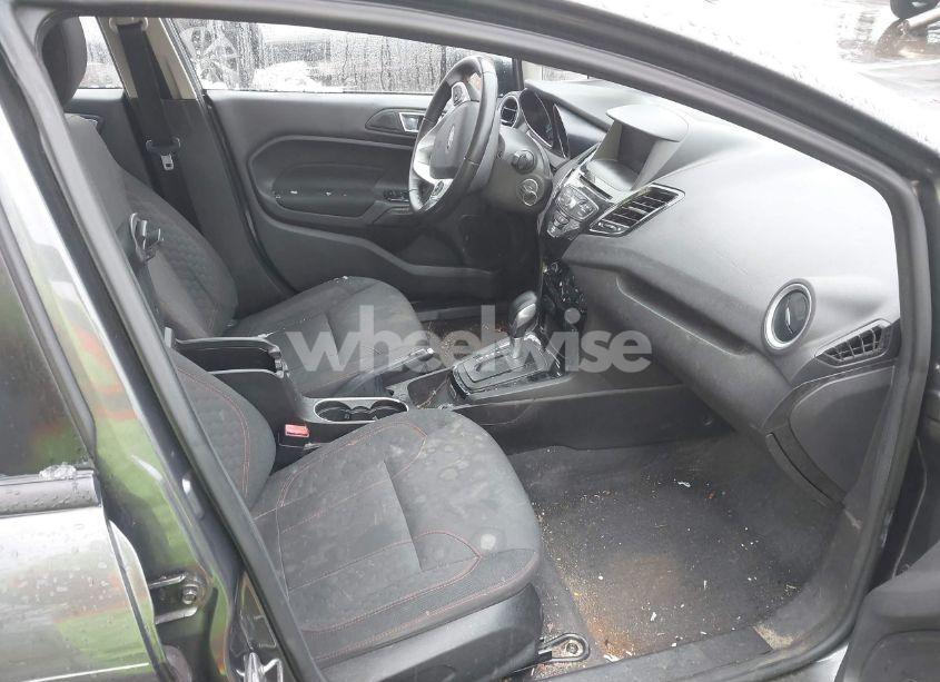 Photo 5 of 2015 Ford Fiesta SE (VIN 3FADP4BJ0FM170901)