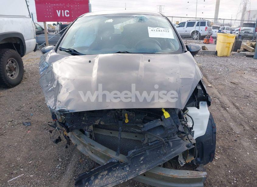 Photo 11 of 2015 Ford Fiesta SE (VIN 3FADP4BJ0FM210779)