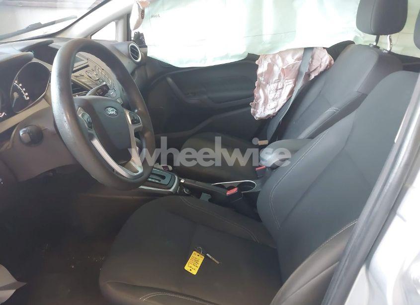 Photo 5 of 2017 Ford Fiesta SE (VIN 3FADP4BJ0HM158525)