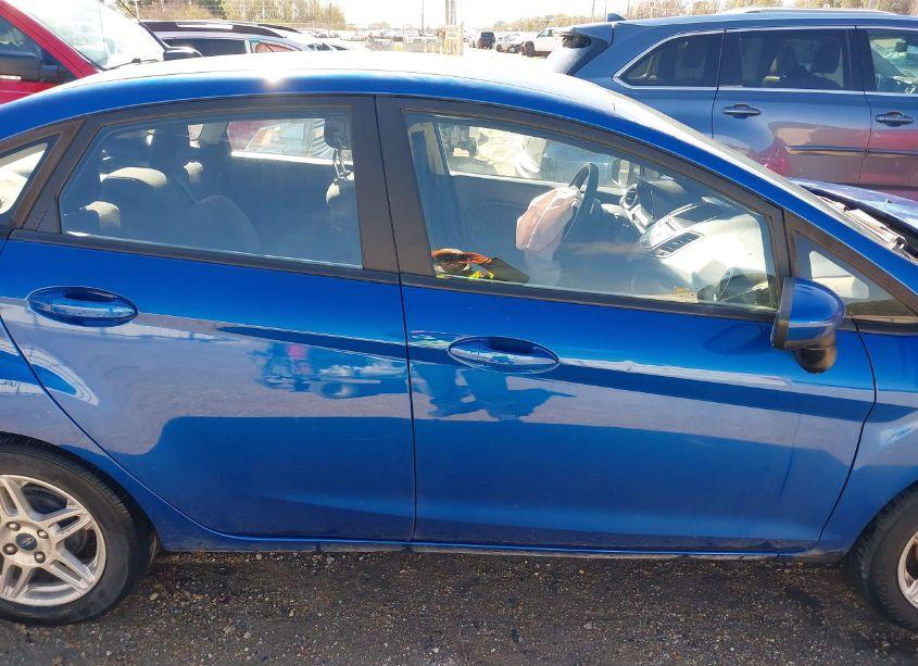 Photo 13 of 2019 Ford Fiesta SE (VIN 3FADP4BJ0KM116847)