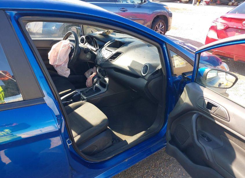 Photo 5 of 2019 Ford Fiesta SE (VIN 3FADP4BJ0KM116847)