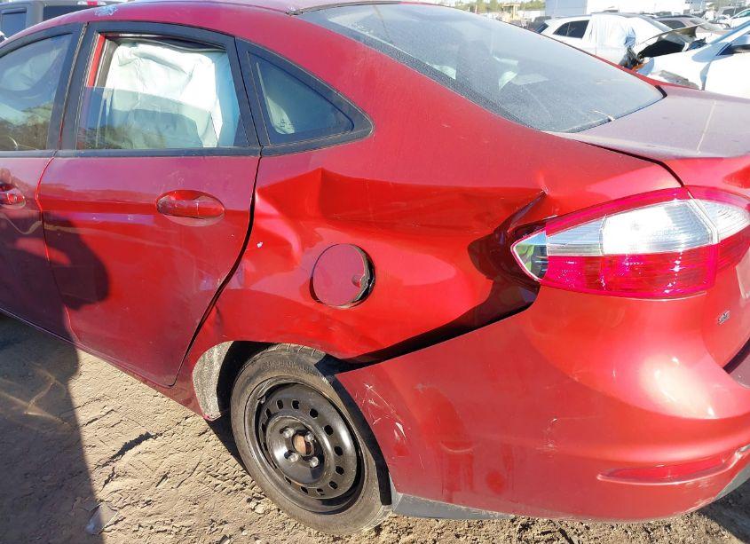 Photo 18 of 2019 Ford Fiesta SE (VIN 3FADP4BJ0KM157902)