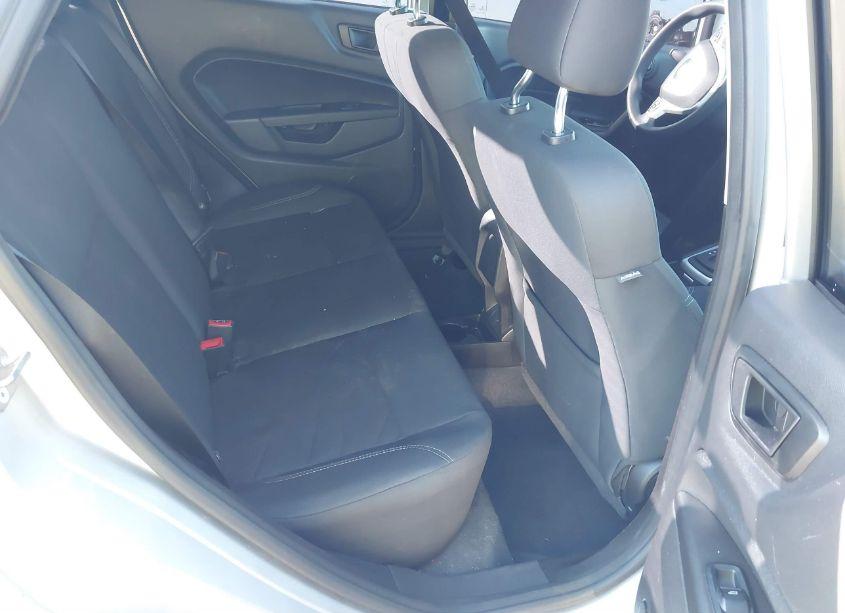 Photo 8 of 2019 Ford Fiesta SE (VIN 3FADP4BJ0KM161030)