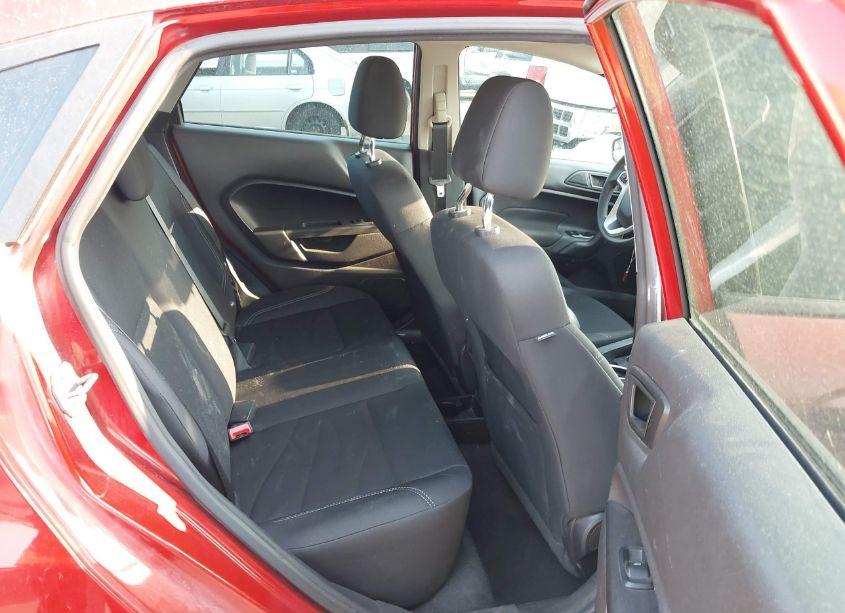 Photo 8 of 2019 Ford Fiesta SE (VIN 3FADP4BJ0KM163957)