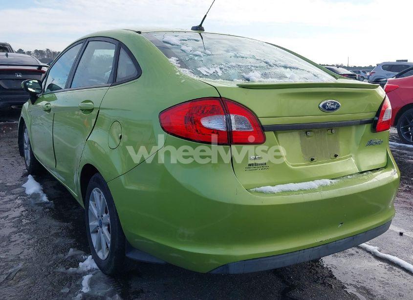 Photo 3 of 2011 Ford Fiesta SE (VIN 3FADP4BJ1BM147136)
