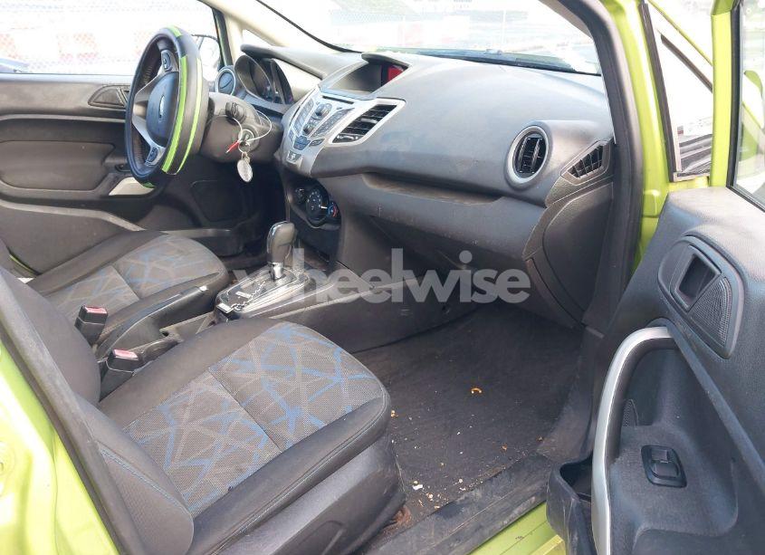 Photo 5 of 2011 Ford Fiesta SE (VIN 3FADP4BJ1BM147136)