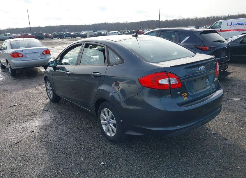 Photo 3 of 2011 Ford Fiesta SE (VIN 3FADP4BJ1BM231599)