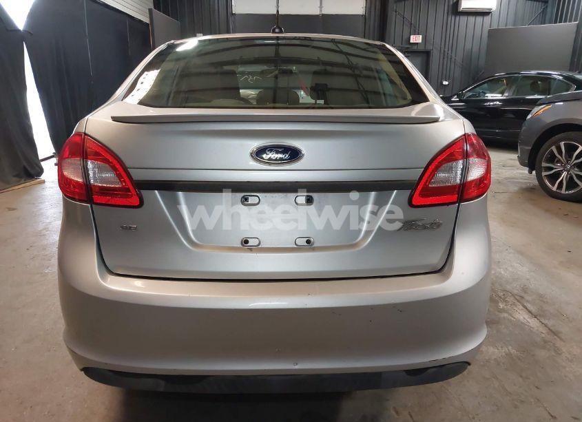 Photo 16 of 2012 Ford Fiesta SE (VIN 3FADP4BJ1CM110315)