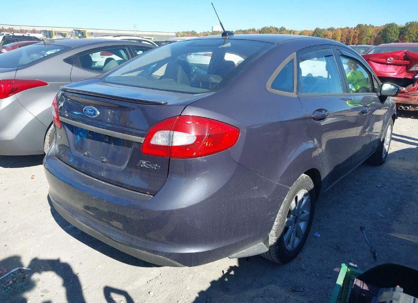 Photo 4 of 2012 Ford Fiesta SE (VIN 3FADP4BJ1CM125459)