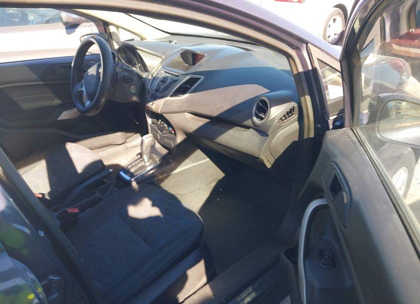 Photo 5 of 2012 Ford Fiesta SE (VIN 3FADP4BJ1CM125459)