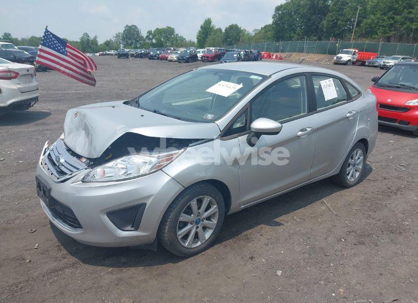 Photo 2 of 2012 Ford Fiesta SE (VIN 3FADP4BJ1CM145193)