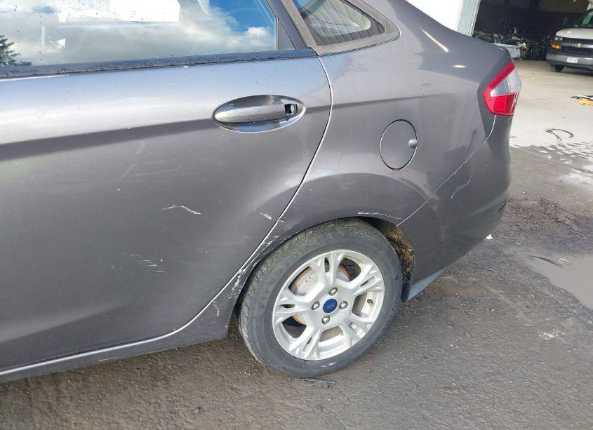 Photo 13 of 2014 Ford Fiesta SE (VIN 3FADP4BJ1EM171148)