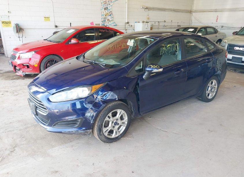 Photo 2 of 2016 Ford Fiesta SE (VIN 3FADP4BJ1GM119991)