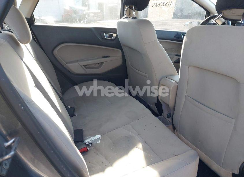 Photo 8 of 2016 Ford Fiesta SE (VIN 3FADP4BJ1GM129923)