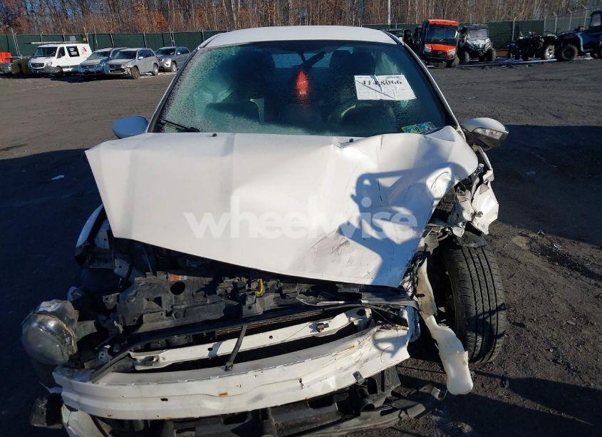 Photo 6 of 2016 Ford Fiesta SE (VIN 3FADP4BJ1GM205916)