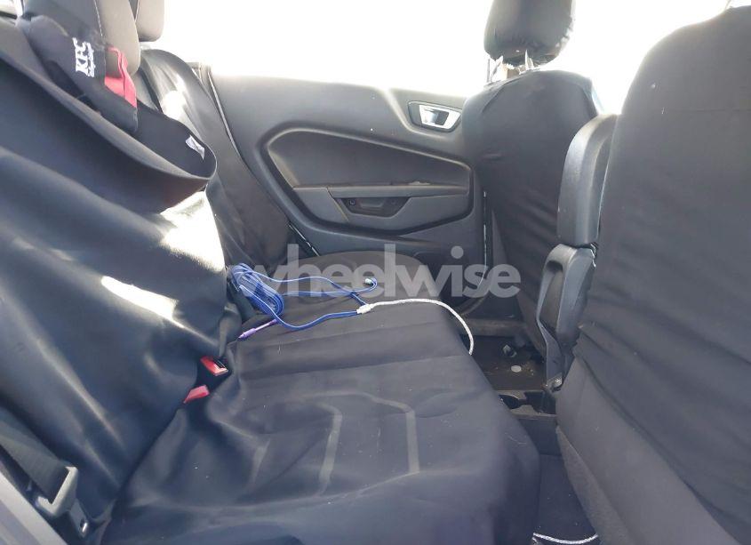 Photo 8 of 2016 Ford Fiesta SE (VIN 3FADP4BJ1GM205916)