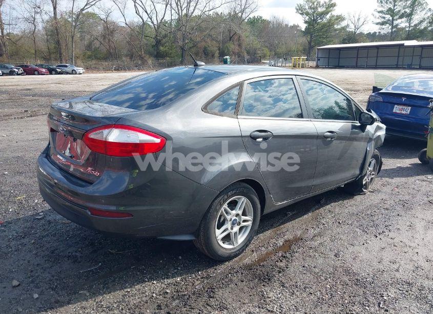 Photo 4 of 2017 Ford Fiesta SE (VIN 3FADP4BJ1HM121399)