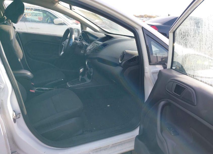 Photo 5 of 2017 Ford Fiesta SE (VIN 3FADP4BJ1HM129194)