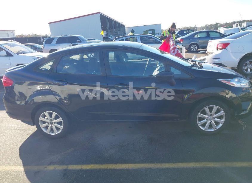 Photo 12 of 2011 Ford Fiesta SE (VIN 3FADP4BJ2BM206324)