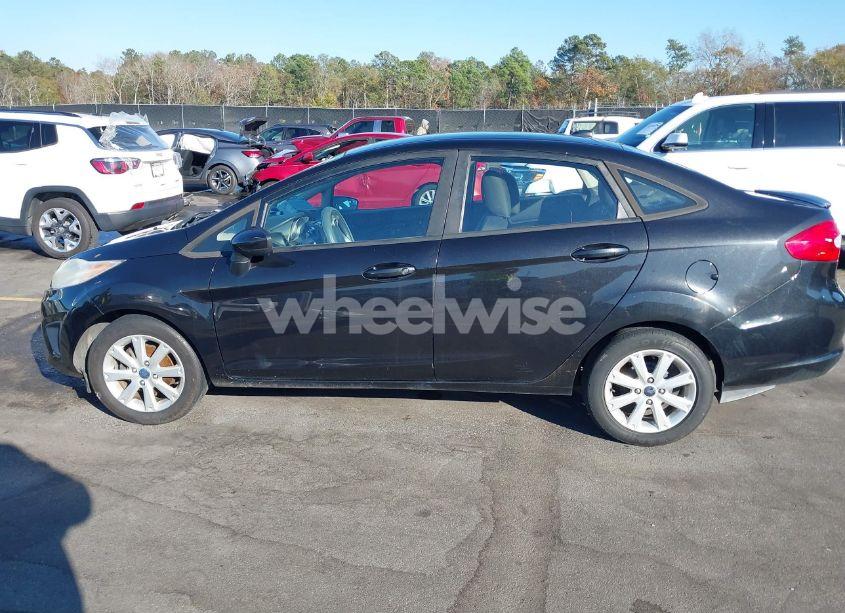 Photo 13 of 2011 Ford Fiesta SE (VIN 3FADP4BJ2BM206324)