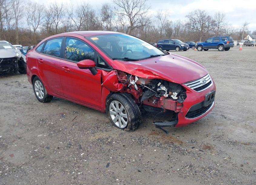 2011 Ford Fiesta SE (VIN 3FADP4BJ2BM206839) main photo