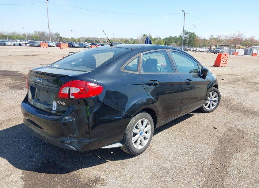 Photo 4 of 2012 Ford Fiesta SE (VIN 3FADP4BJ2CM137054)