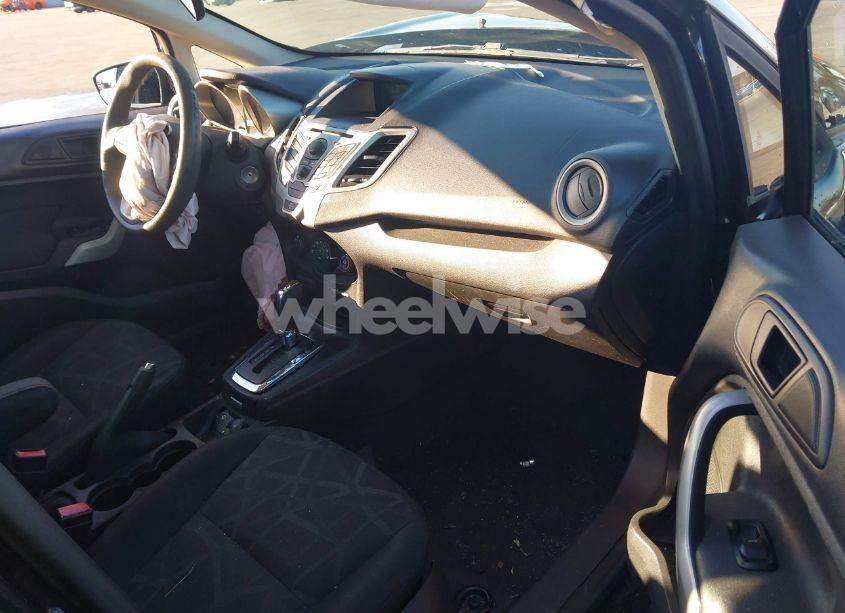 Photo 5 of 2012 Ford Fiesta SE (VIN 3FADP4BJ2CM169924)