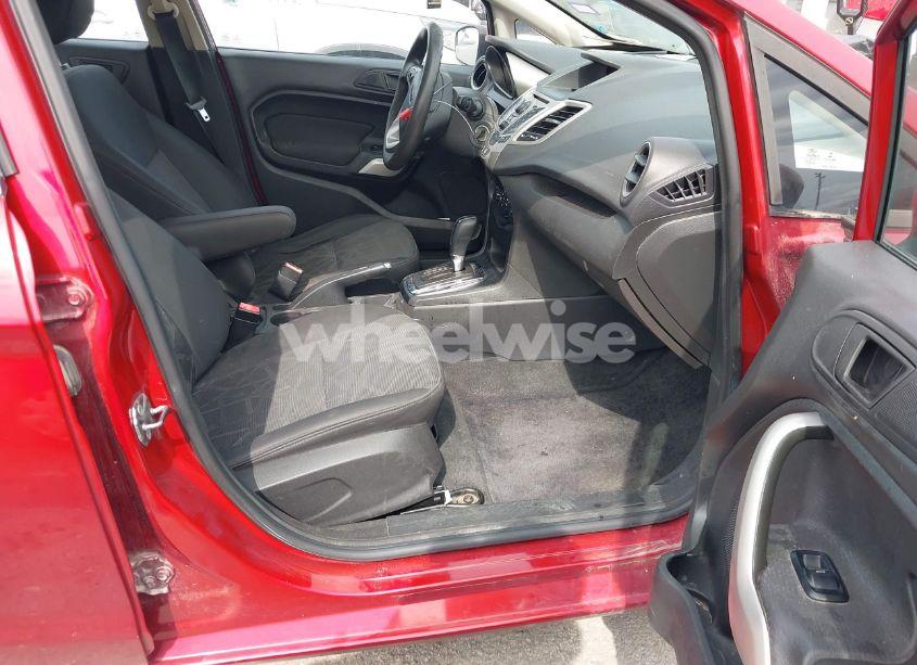 Photo 5 of 2013 Ford Fiesta SE (VIN 3FADP4BJ2DM204401)