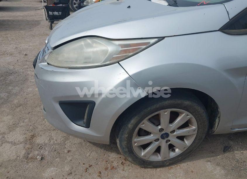 Photo 14 of 2013 Ford Fiesta SE (VIN 3FADP4BJ2DM225491)