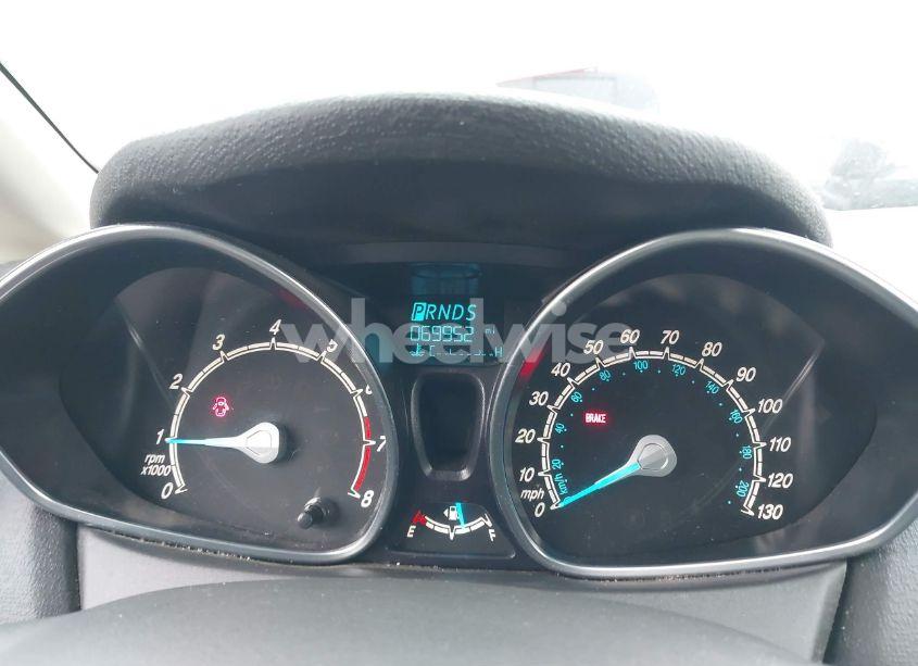 Photo 7 of 2014 Ford Fiesta SE (VIN 3FADP4BJ2EM147568)