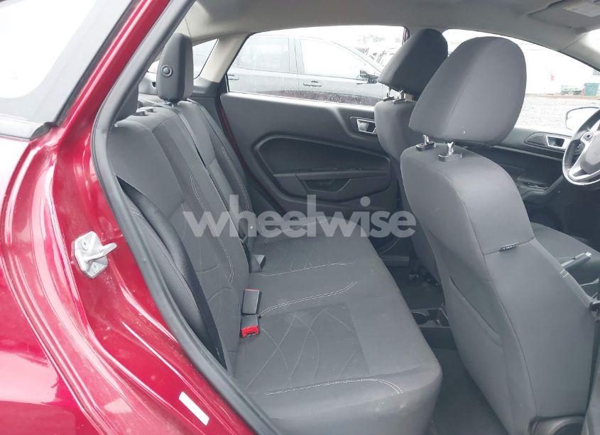 Photo 8 of 2014 Ford Fiesta SE (VIN 3FADP4BJ2EM147568)