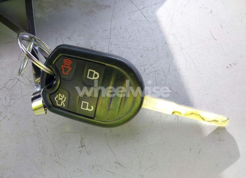 Photo 11 of 2015 Ford Fiesta SE (VIN 3FADP4BJ2FM161875)