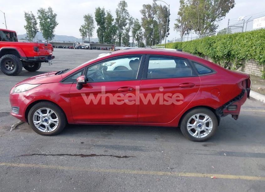 Photo 15 of 2015 Ford Fiesta SE (VIN 3FADP4BJ2FM161875)