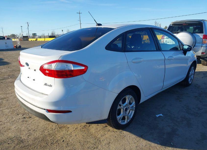 Photo 4 of 2016 Ford Fiesta SE (VIN 3FADP4BJ2GM123578)