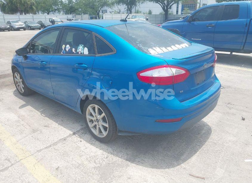 Photo 3 of 2016 Ford Fiesta SE (VIN 3FADP4BJ2GM195025)