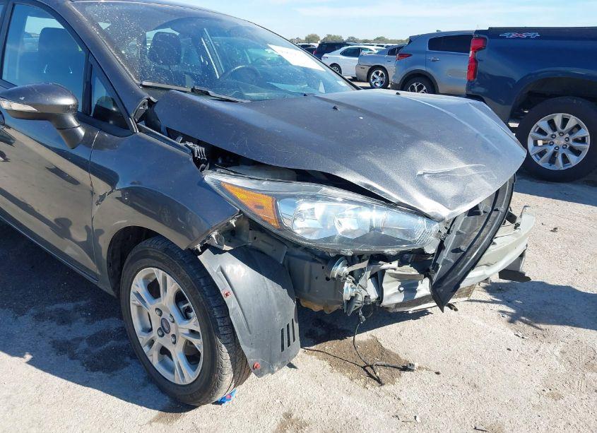 Photo 6 of 2016 Ford Fiesta SE (VIN 3FADP4BJ2GM197227)