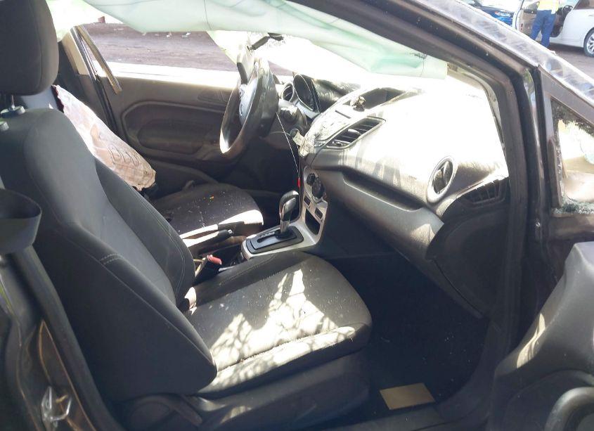 Photo 5 of 2017 Ford Fiesta SE (VIN 3FADP4BJ2HM143525)