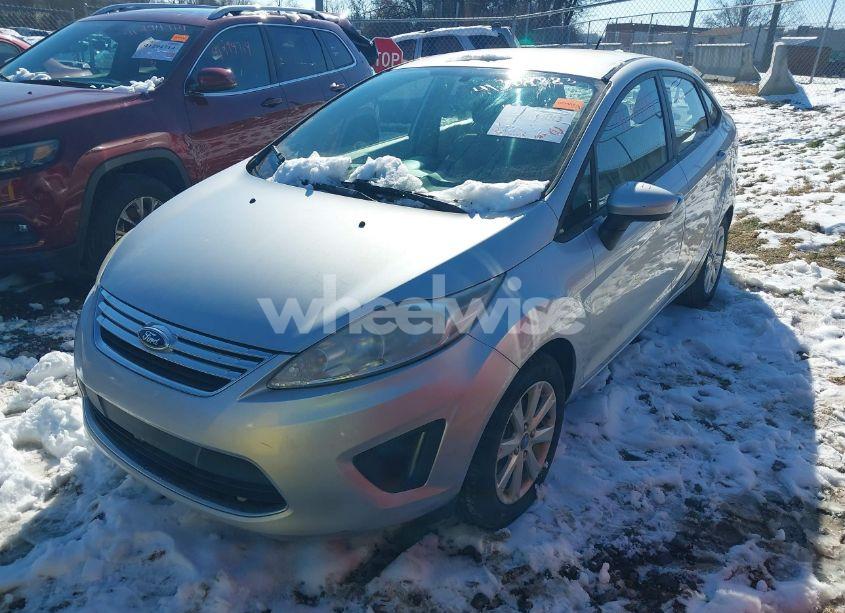 Photo 2 of 2012 Ford Fiesta SE (VIN 3FADP4BJ3CM125494)